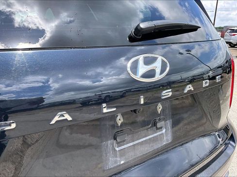 Used 2025 Hyundai Palisade Limited FWD image 26