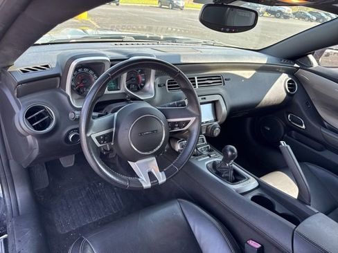 Used 2010 Chevrolet Camaro SS w/ RS Package image 8