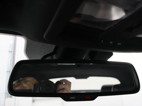 Used 2018 Dodge Challenger GT AWD/4WD image 49