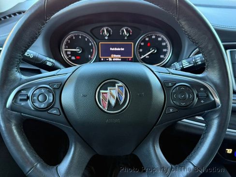 Used 2021 Buick Enclave Premium w/ Sun and Sites Package image 19