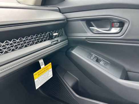 New 2026 Honda Accord SE image 15