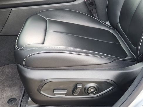 New 2025 Jeep Grand Cherokee Limited image 19