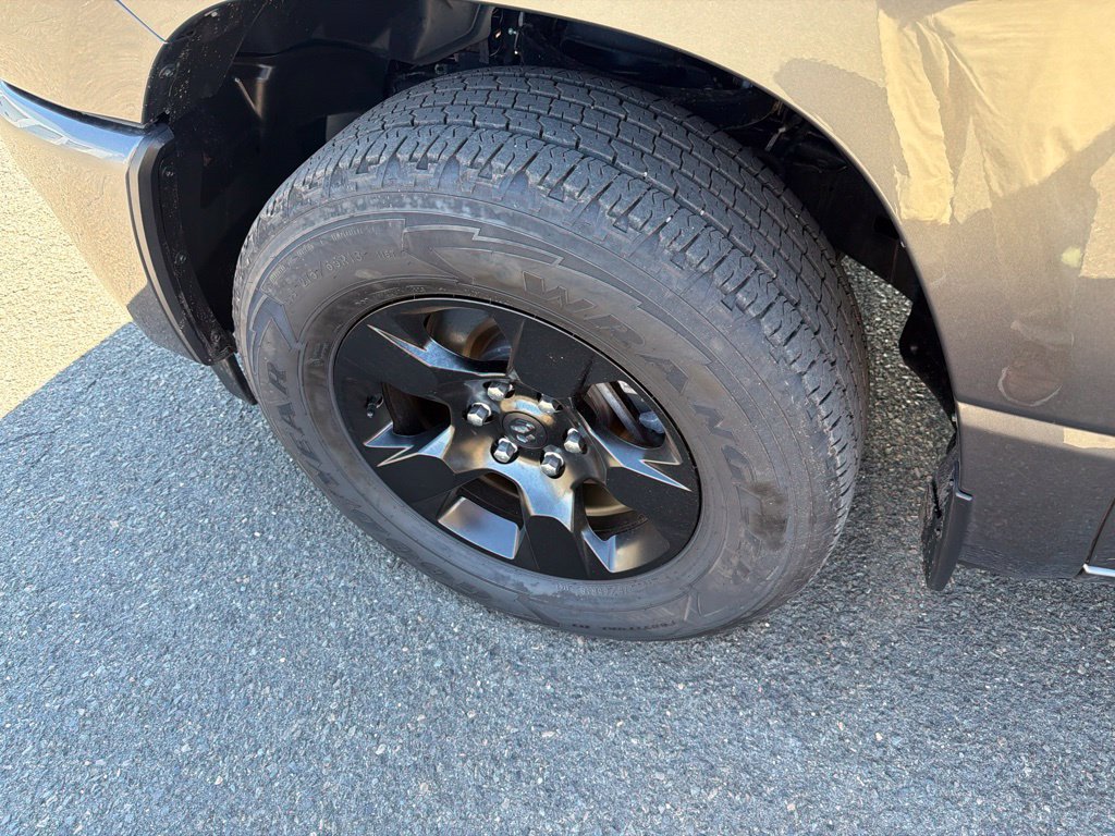 Used 2025 RAM 1500 Tradesman w/ Night Edition AWD/4WD image 29