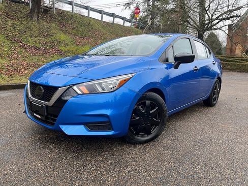 Used 2020 Nissan Versa S image 44