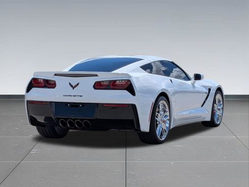 Used 2017 Chevrolet Corvette Stingray Coupe w/ Carbon Flash Badge Package RWD image 5