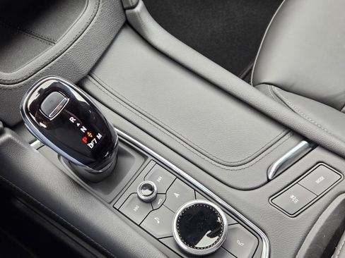 New 2025 Cadillac XT6 Sport w/ Technology Package image 15