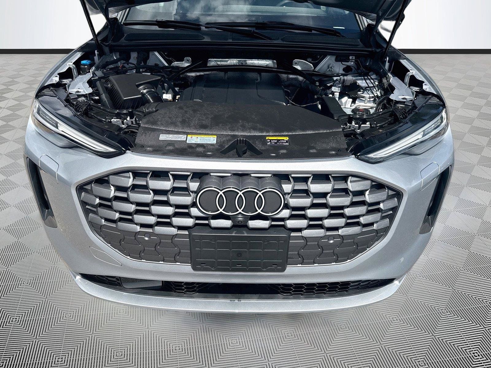 Certified 2025 Audi Q5 Premium AWD/4WD image 31