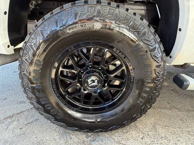 Used 2015 RAM 2500 Limited AWD/4WD image 48