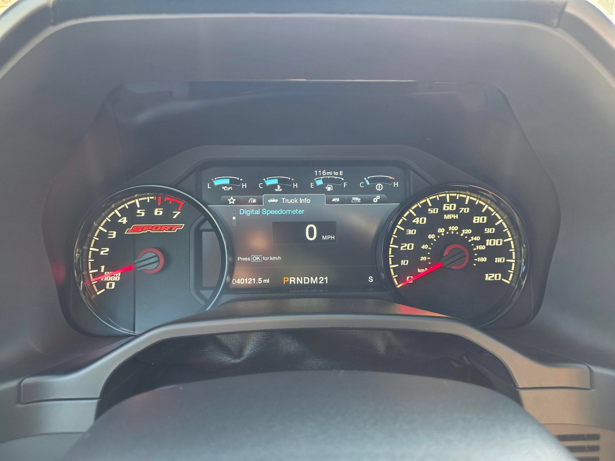 Used 2016 Ford F150 Lariat w/ Equipment Group 502A Luxury AWD/4WD image 13