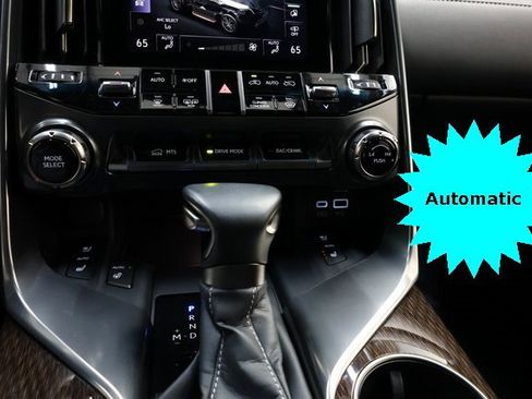 Used 2023 Lexus LX 600 4WD w/ Ultra Luxury Package image 22