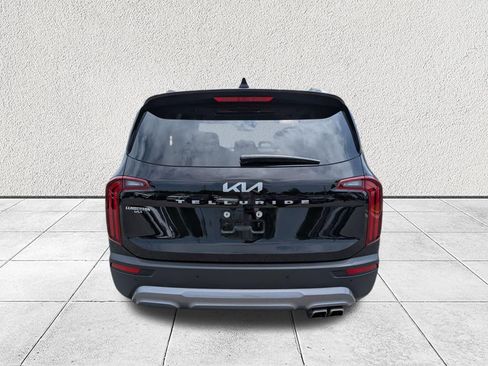 Used 2022 Kia Telluride EX FWD image 4