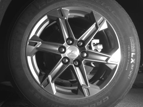 Used 2025 Chevrolet Blazer LT FWD image 14