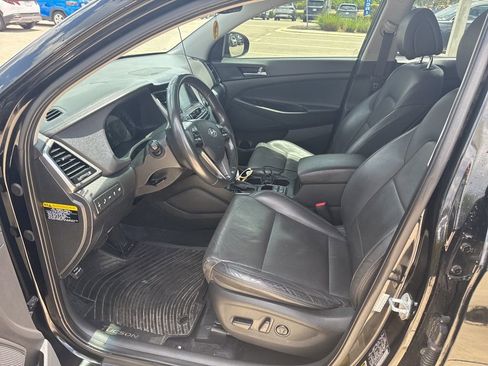 Used 2016 Hyundai Tucson Limited w/ Option Group 03 FWD image 6