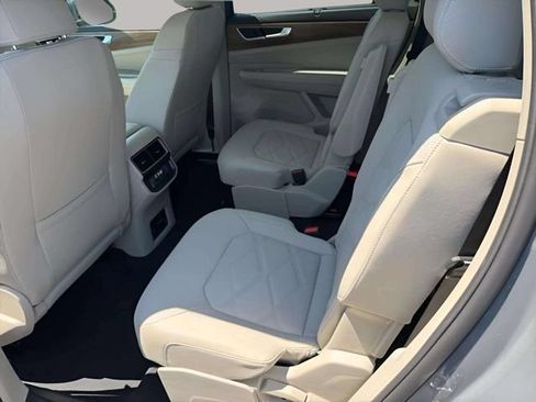 New 2026 Volkswagen Atlas SE AWD/4WD image 7