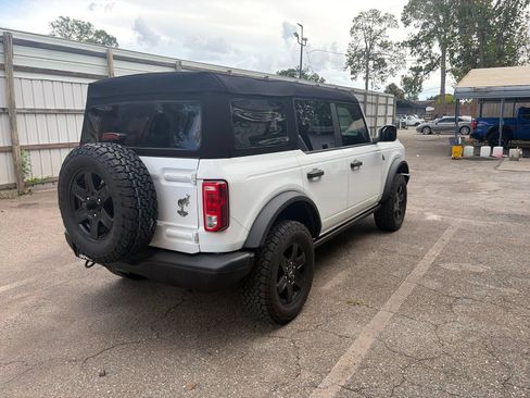 Used 2024 Ford Bronco Black Diamond AWD/4WD image 6