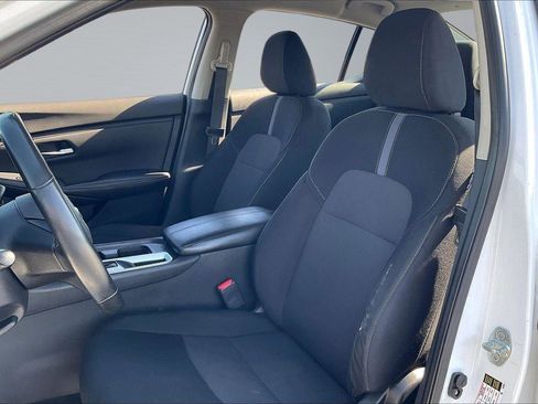 Used 2023 Nissan Sentra SV FWD image 26