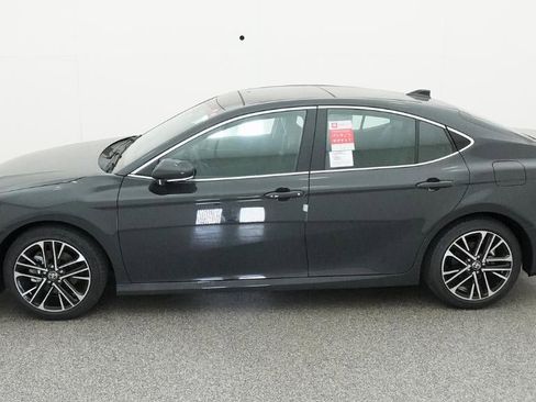 New 2026 Toyota Camry XLE image 3