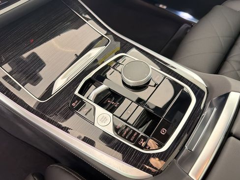 New 2026 BMW X5 xDrive40i w/ M Sport Package image 17