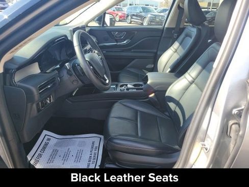 Certified 2023 Lincoln Corsair AWD w/ Equipment Group 101A image 4