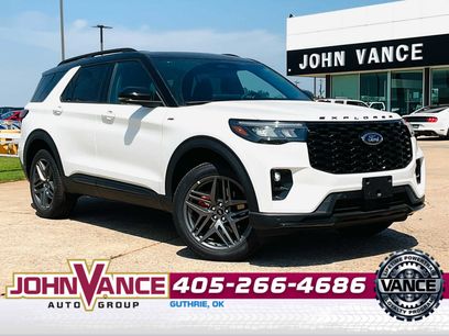 New 2025 Ford Explorer ST-Line w/ Premium Package