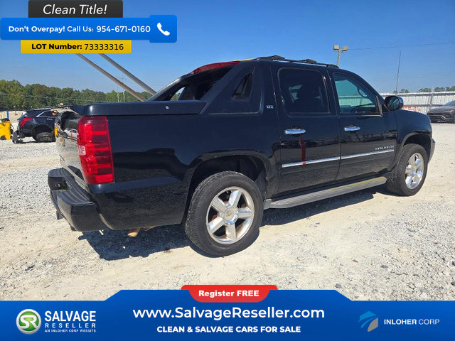 Used 2012 Chevrolet Avalanche LTZ AWD/4WD image 4