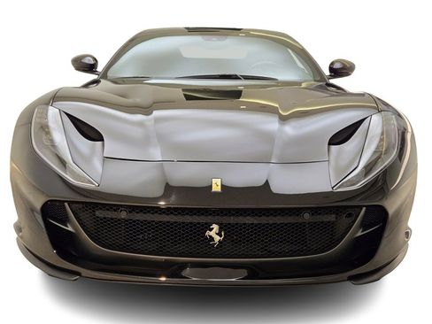 Used 2020 Ferrari 812 Superfast image 2