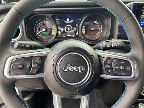 Used 2024 Jeep Wrangler High Altitude image 19