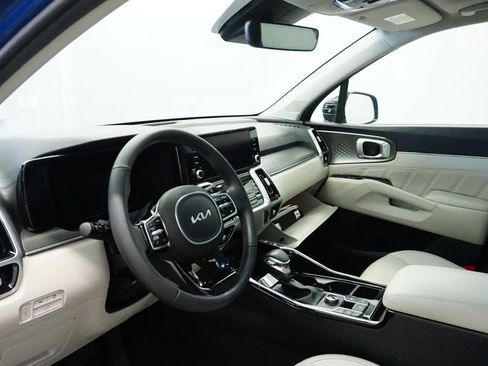 Used 2023 Kia Sorento SX image 62