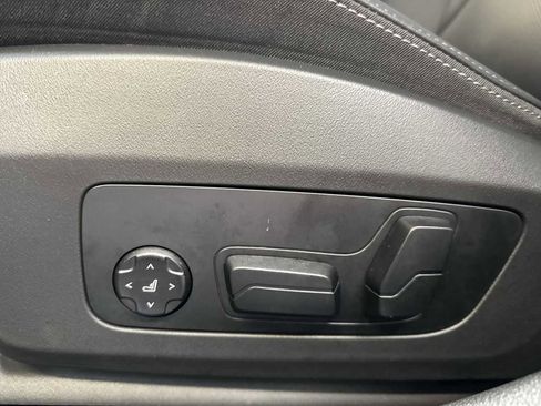 Used 2026 BMW 228i FWD image 22