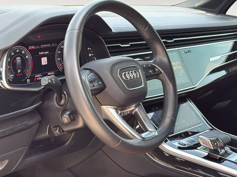 Used 2023 Audi Q7 3.0T Prestige AWD/4WD image 13
