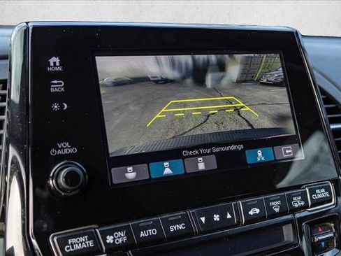 Used 2022 Honda Odyssey Touring image 19
