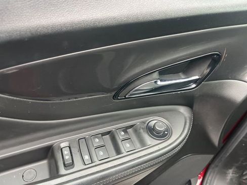 Used 2022 Buick Encore Preferred w/ Safety Package image 17