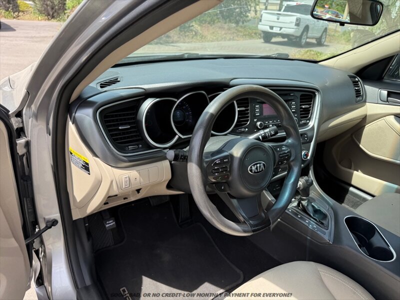Used 2015 Kia Optima LX w/ Paint Protection Film Package FWD image 10