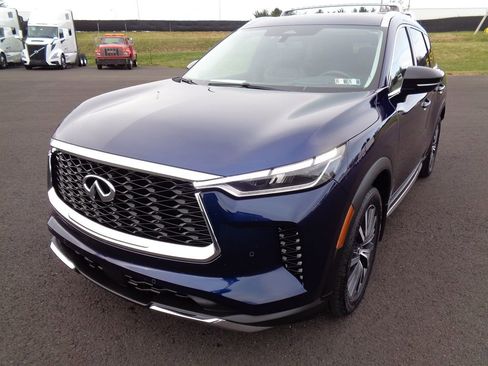 Used 2022 INFINITI QX60 Sensory w/ Vision Package image 4