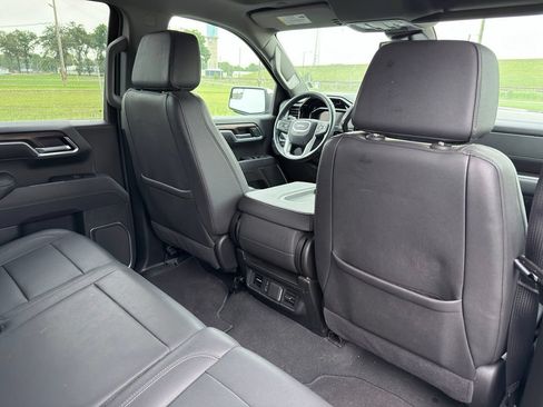 Used 2025 GMC Sierra 1500 SLT AWD/4WD image 23