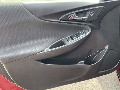Used 2020 Chevrolet Malibu LT FWD image 14