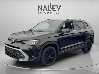 Certified 2025 Volkswagen Taos SE video 1