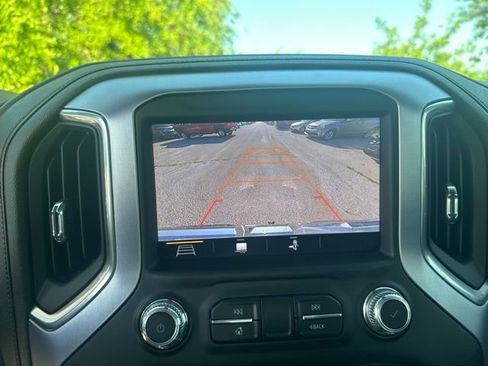 Used 2019 GMC Sierra 1500 SLT w/ SLT Premium Plus Package AWD/4WD image 32