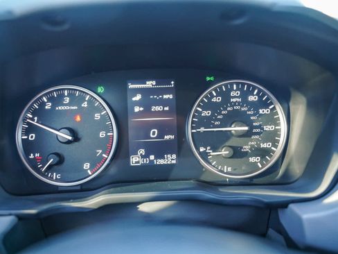 Certified 2024 Subaru Crosstrek 2.5i Limited w/ Crosstrek Mirror Package image 24