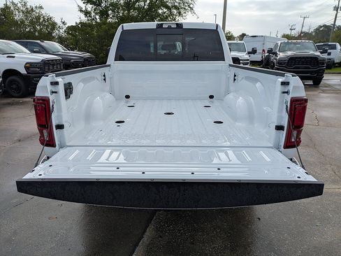 New 2026 RAM 2500 Limited AWD/4WD image 13