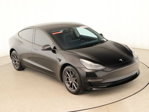 Used 2023 Tesla Model 3 Long Range AWD/4WD image 40