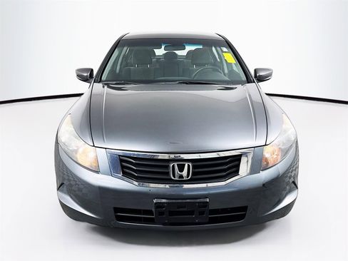 Used 2010 Honda Accord LX-P image 2