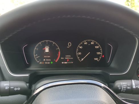 New 2025 Honda Pilot Touring image 36