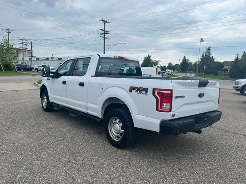 Used 2017 Ford F150 XL w/ Equipment Group 101A Mid AWD/4WD image 3