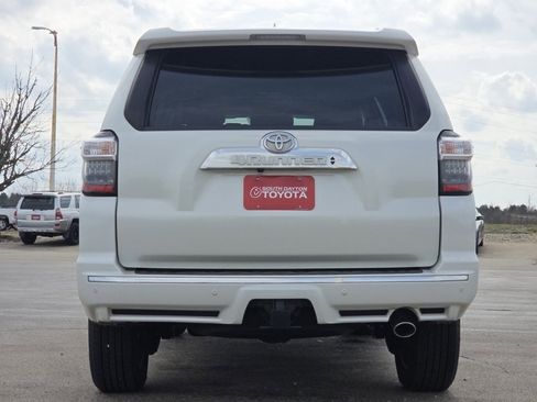 Used 2022 Toyota 4Runner Limited image 23