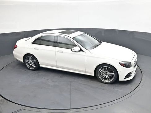 Used 2019 Mercedes-Benz E 300 image 20