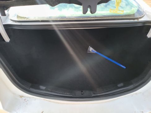 Used 2020 Ford Fusion SE image 19