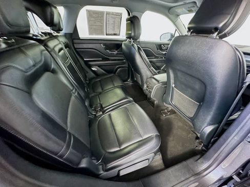 Used 2020 Lincoln Corsair AWD image 27