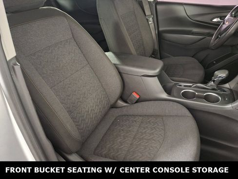 Used 2022 Chevrolet Equinox LT image 25