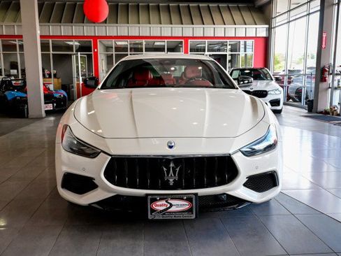 Used 2022 Maserati Ghibli Modena Q4 image 3